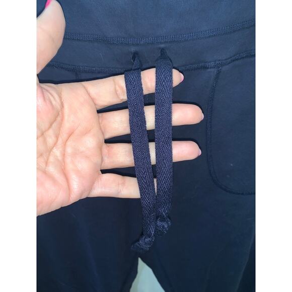 Made for Life Women's 1X Blue Knit Capri Pants Elastic Waist Casual - Picture 3 of 5